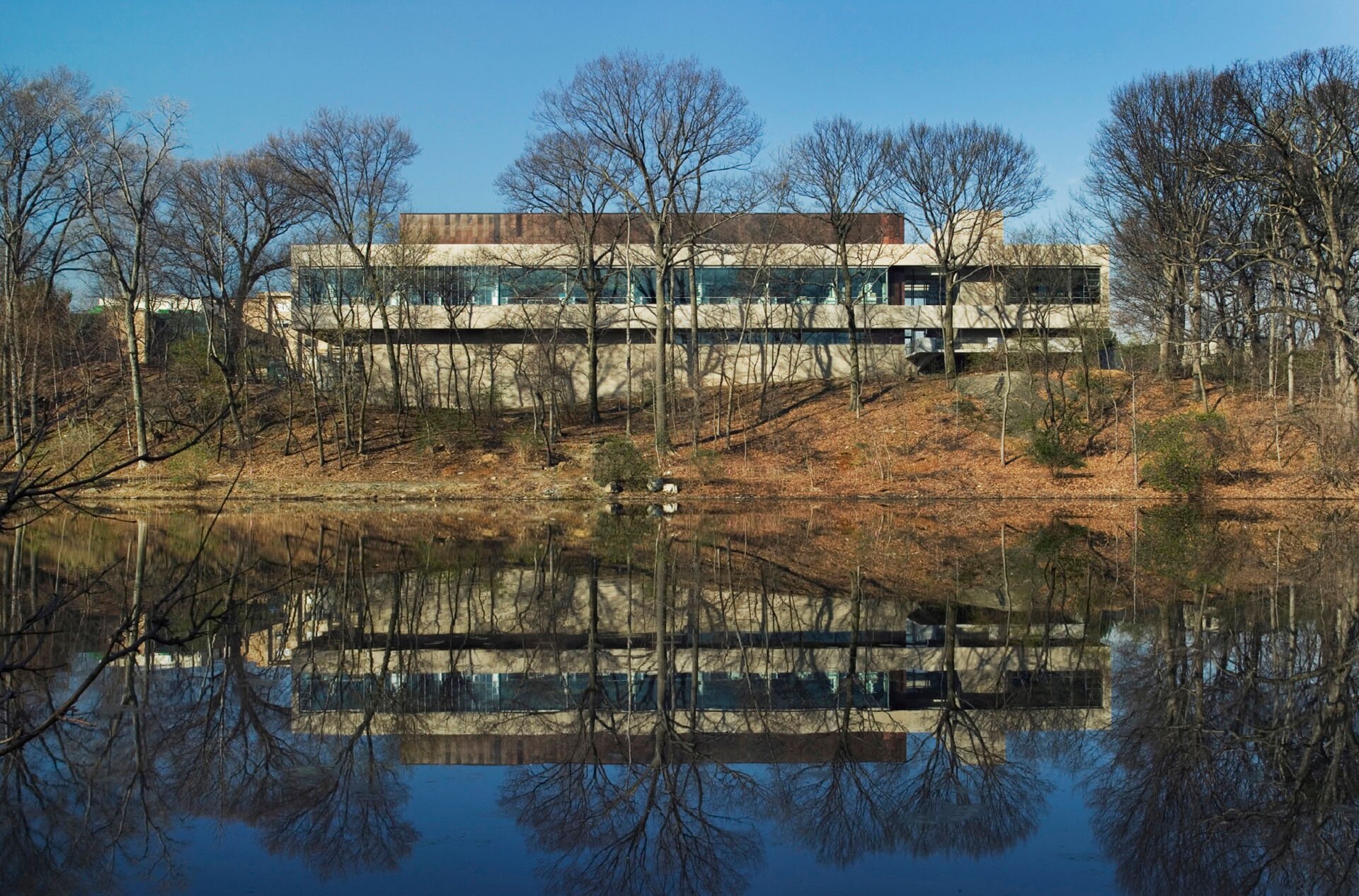 New York Botanic Garden/Pfizer Laboratory Bronx  New York Polshek Partnership Architects
