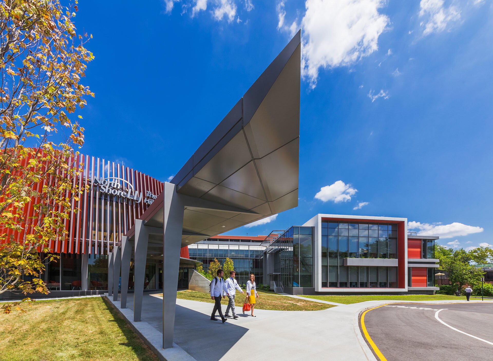 Zucker Hillside Behavioral Health Pavilion, Location: Glen Oaks NY, Architect: Ennead Architects