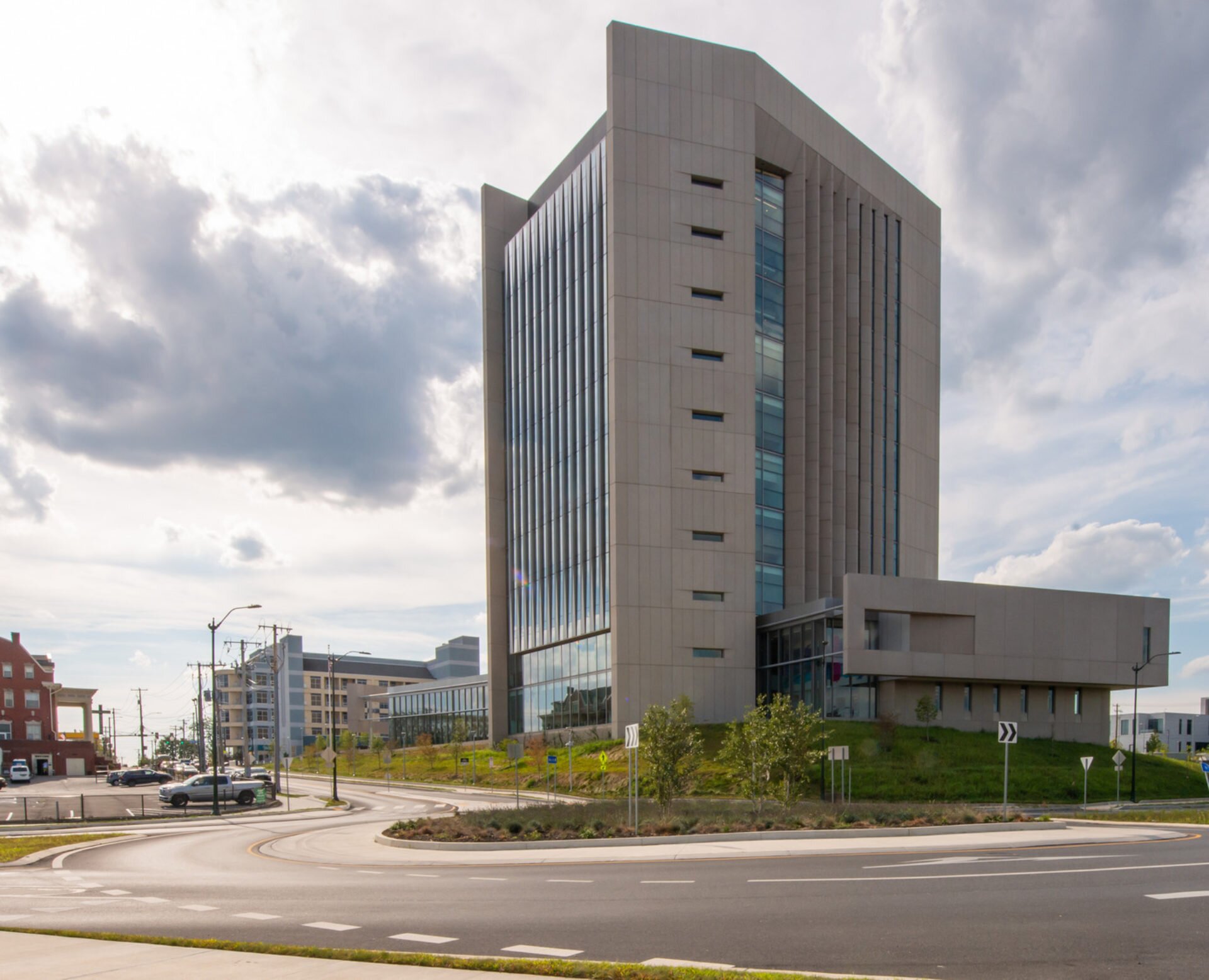 Ennead-1629-GSA-Harrisburg-Rambo-Courthouse-01-FinalExtPhoto-0014_medium