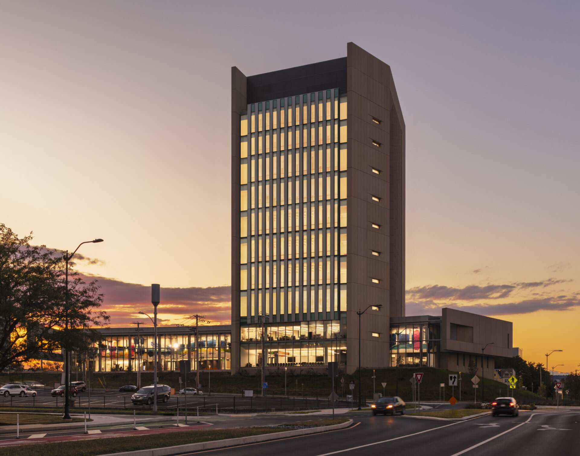 Ennead-1629-GSA-Harrisburg-Rambo-Courthouse-01-FinalExtPhoto-0016_medium