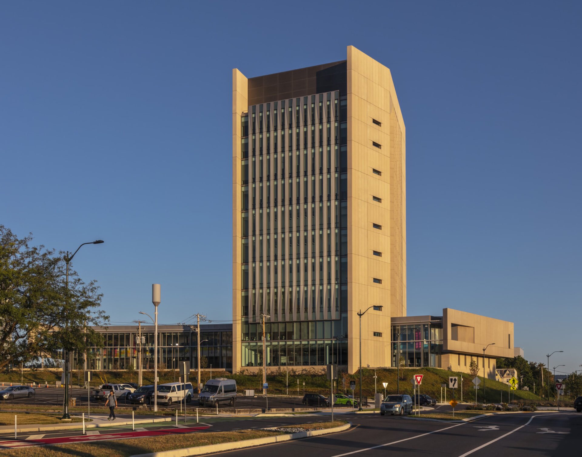 Ennead-1629-GSA-Harrisburg-Rambo-Courthouse-01-FinalExtPhoto-0017_medium